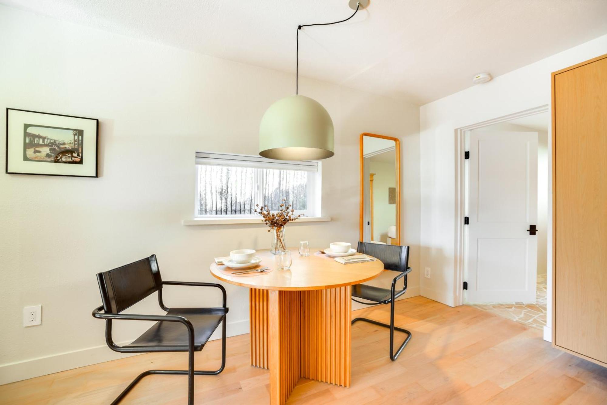 Serene Couples Retreat 3 Mi To Dtwn