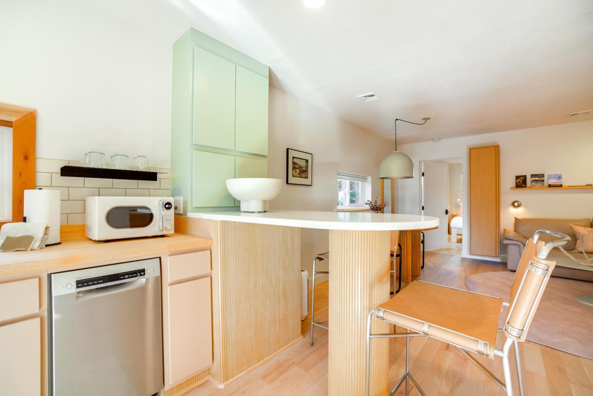 Serene Couples Retreat 3 Mi To Dtwn Appartement *